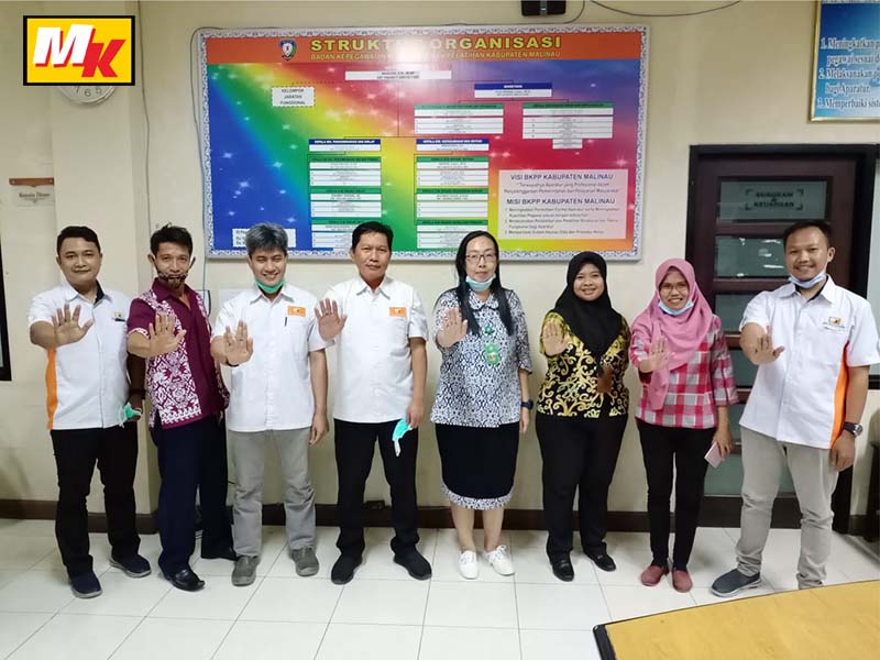 Instalasi Sistem Informasi Kehadiran dan Kinerja Aparatur BKPP Kabupaten Malinau